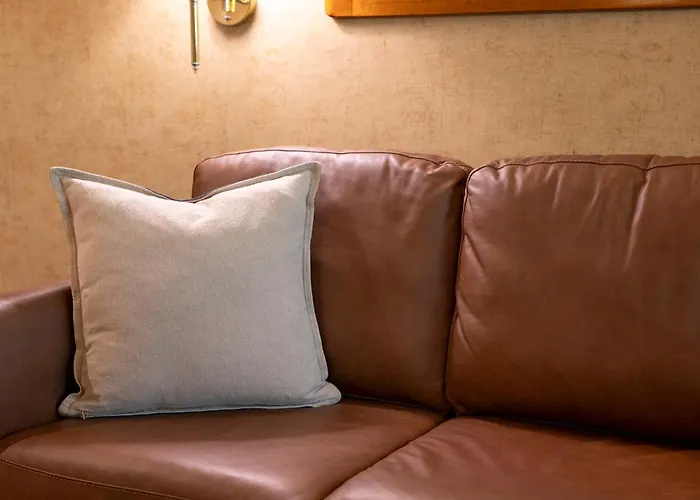 Olympic Village Inn Olympic Valley